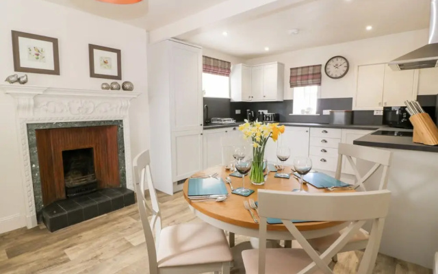 Saltflats Cottage - Rockcliffe
