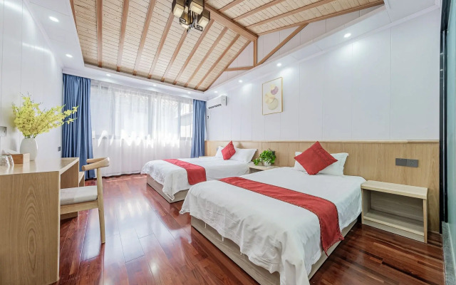 Wuzhen Fuchang Bridge Inn
