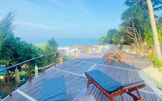 Ocean Caves, Balapitiya