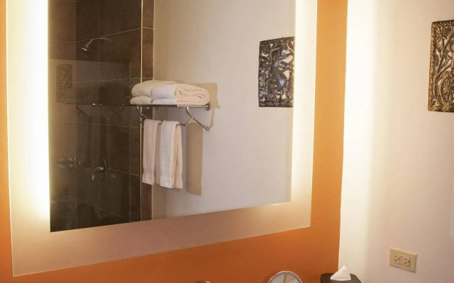Best Western Premier Petion-Ville