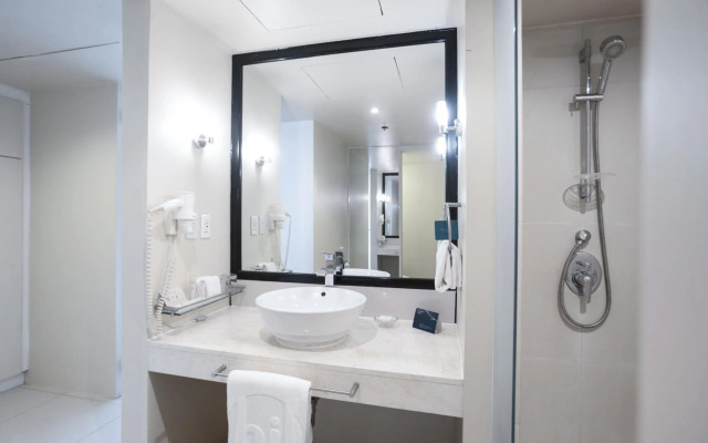 The Picasso Boutique Serviced Residences