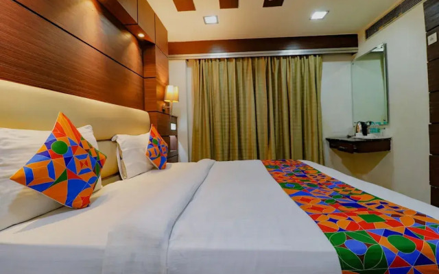 Fabhotel Admire Suites