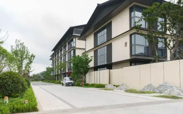 Zhoushan Zhujiajian Greentown Zhen Ru Bay Lanting Homestay