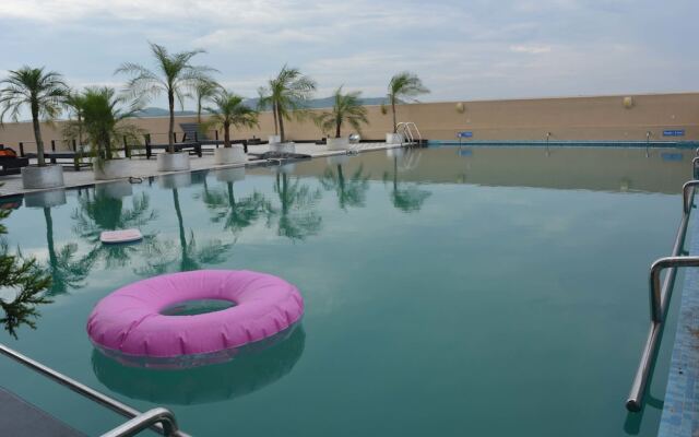 The Lily Hotel