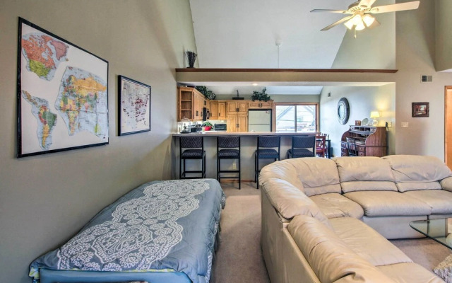 Pet-friendly Kansas City Stay w/ Deck!