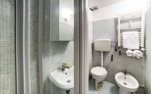 Rent in Rome - Queen