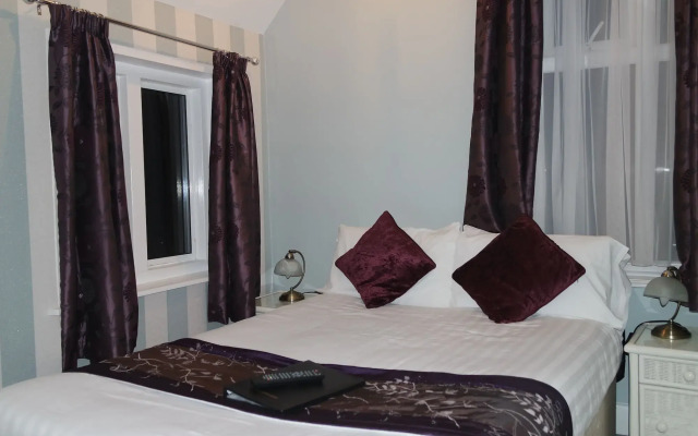 Gable End Hotel