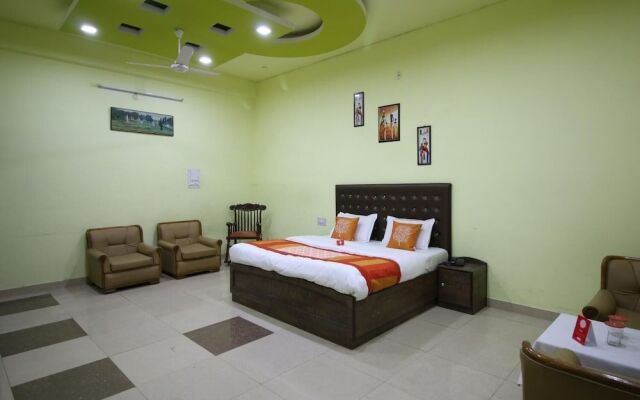 Motel Divine International