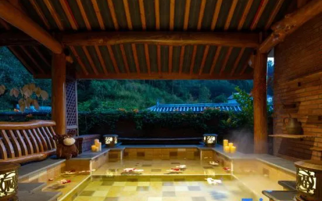 Hot Spring Forest Healing Art Homestay – Outside – Baoshan