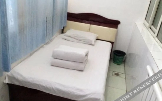 Zhiqiang Hostel