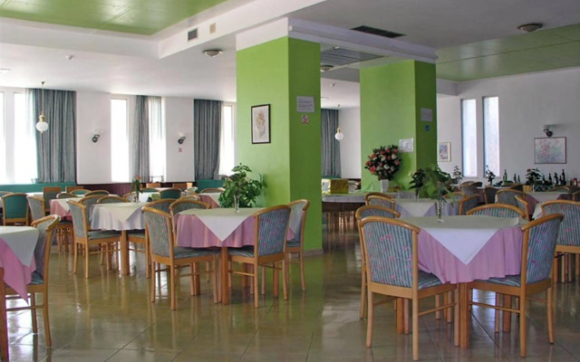 Hotel Luar