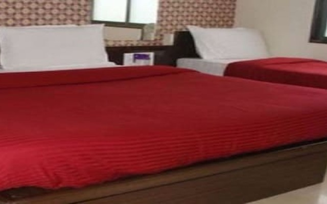 Room Maangta 100 - Andheri East