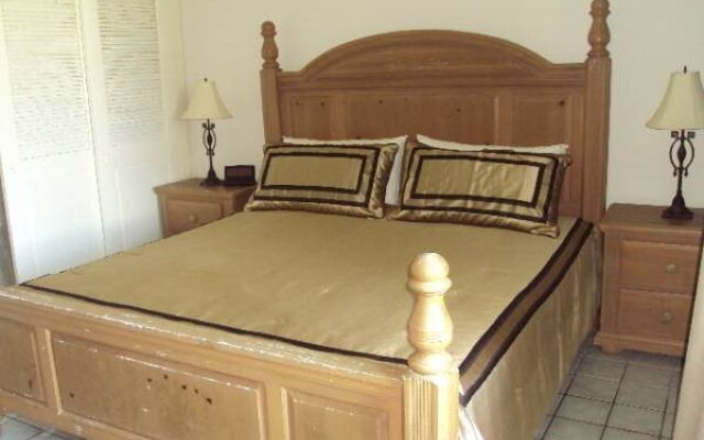 Palmas Inn Villas