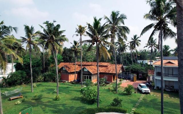 Pura Vida Varkala