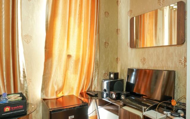 Warm and Cozy Studio at Puri Orchard Apartment