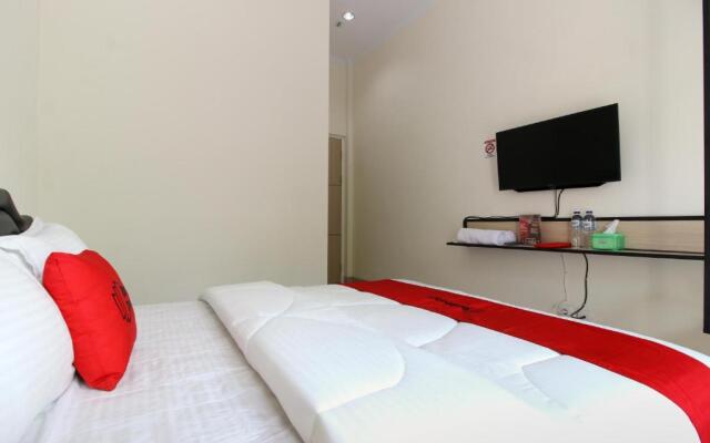 RedDoorz near Jogja City Mall 3