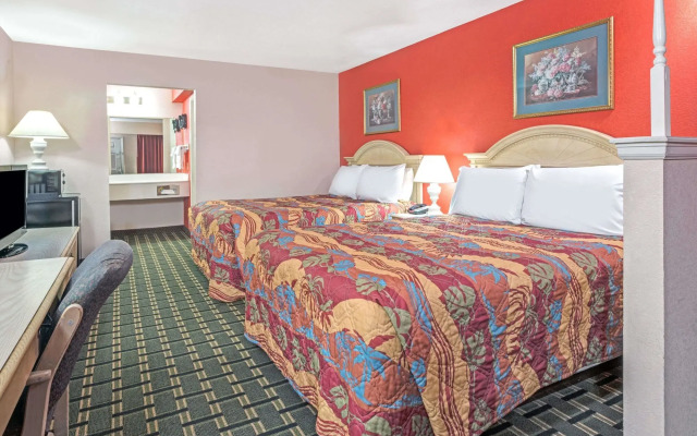 Days Inn & Suites Osceola AR