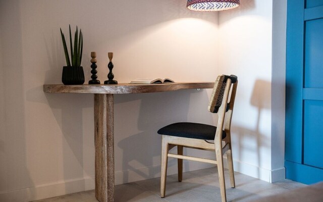 Blue Island Luxury Apartment