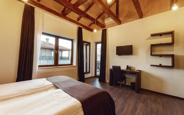 Schuchmann Wines Château,Villas & SPA