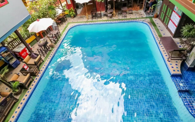 NIDA Rooms Chiang Som Changpuak 79