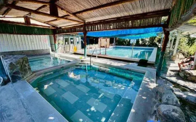 Dongguang Hot Spring Hotel
