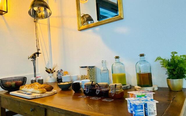 Hotel Le Midi Clermont-Cournon