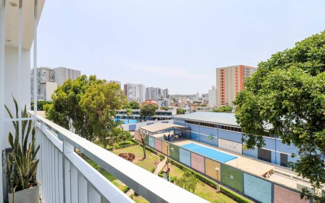 w Elegant 2BR in Barranco
