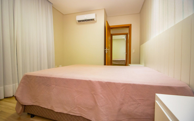 1078   Apartamento Com Vista Para O Mar Em Bombinhas