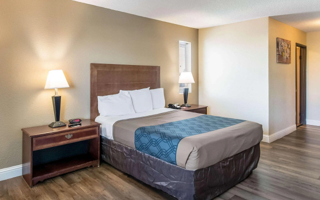 Sutter Inn