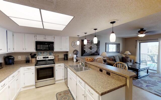 Oceans 90 - 3 Br Condo