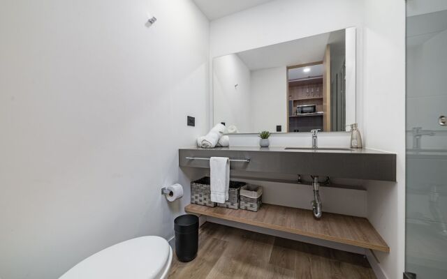 Apartment Go Living & Suites by HOUSY HOST