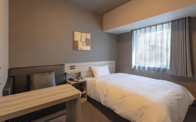 Hotel Route Inn Owariseto Ekimae – Guest Rooms – Seto