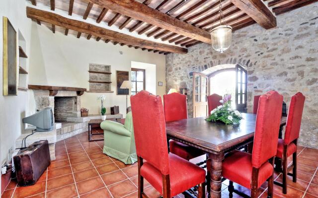 TR-G148-LSEG66CT · Orvieto Country House - Two Bedroom House