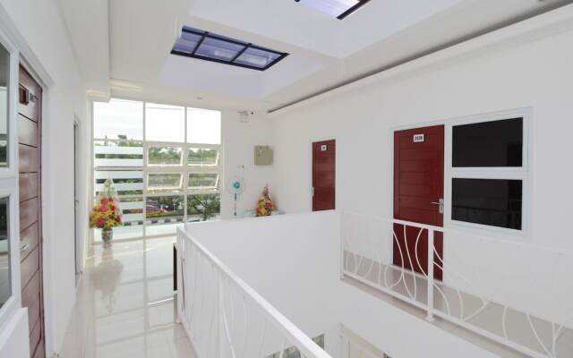 Airy Bandara Ahmad Yani WR Supratman 388 Semarang