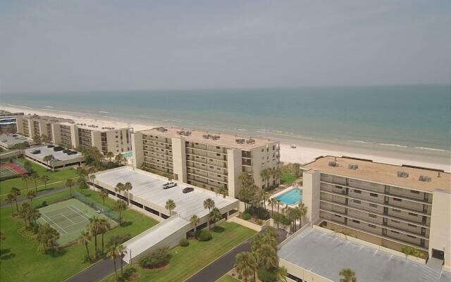 3 Bedroom Oceanfront Luxury Condo - Sand Dollar Iii, 404