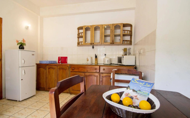 Vicky's Holiday Apartments