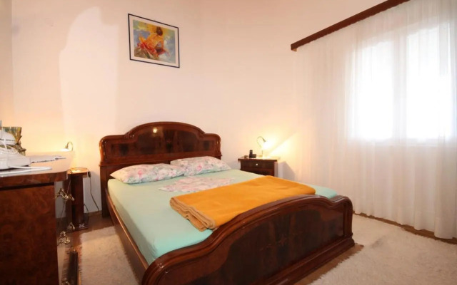 Apartments by the sea Milna, Vis - 8896