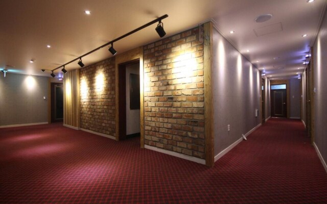 Gimhae Jangyu Check hotel