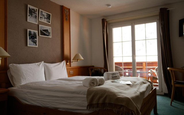 Grichting Hotel & Serviced Apartments – Guest Rooms – Leukerbad