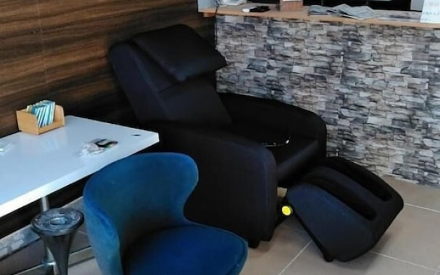 Business Hotel Takanoya