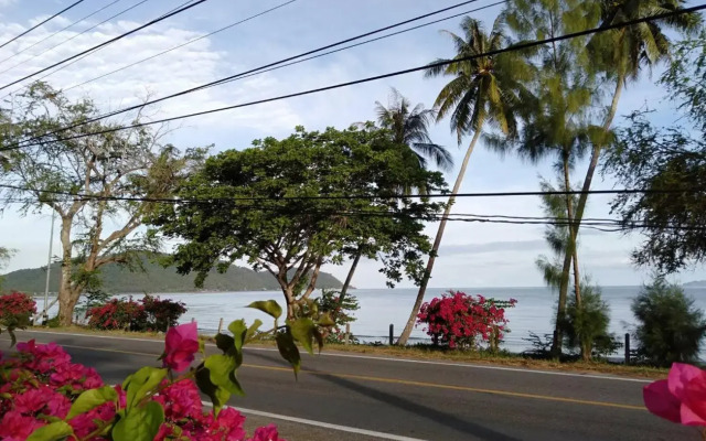 Sailom Resort Bangsaphan