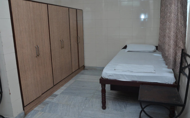 Hotel Gauri