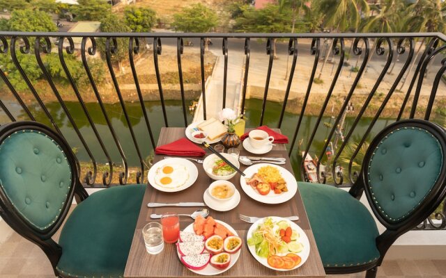 Hoi An Babylon Riverside Hotel & Spa