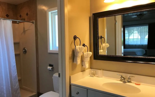 Golden Haven Hot Springs