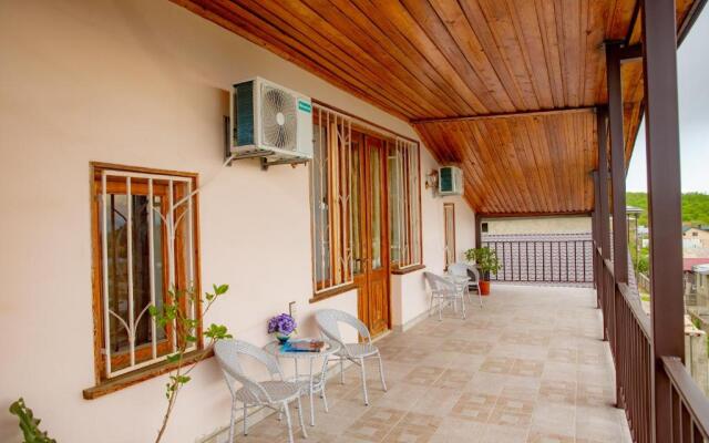 Guest House - Memories