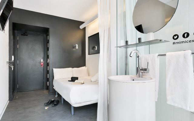 Casa Lit Barcelona - Image 7