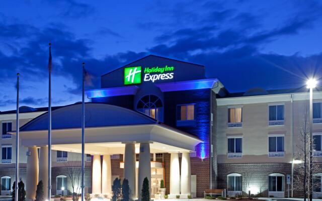 Holiday Inn Express Pembroke, an IHG Hotel