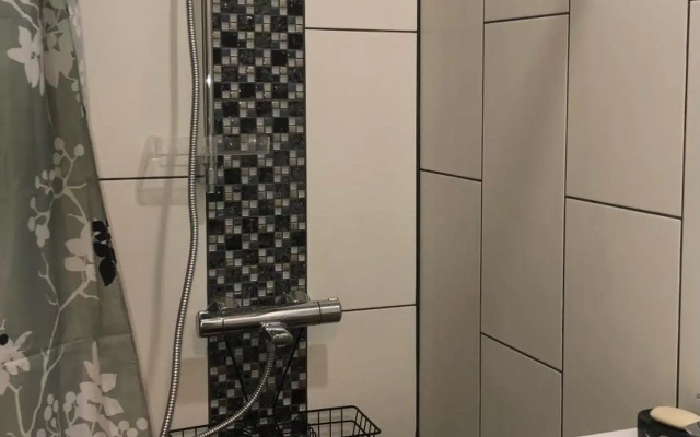 Cozy apartment near the city centre and Emajõgi