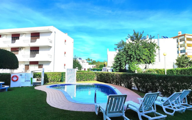 Vilamoura Twins 2 With Pool by Homing