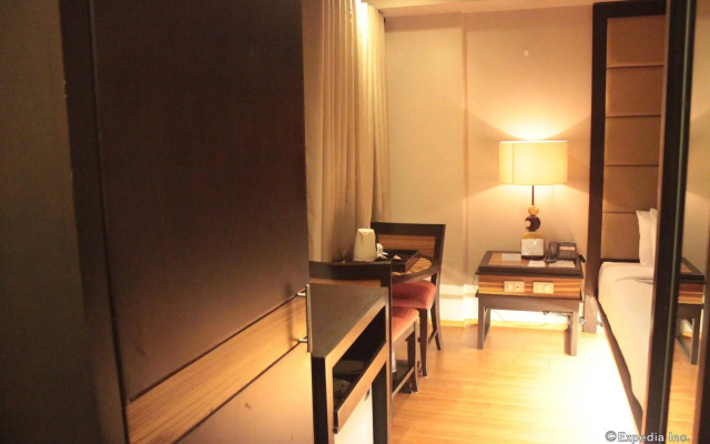 Soleste Suites